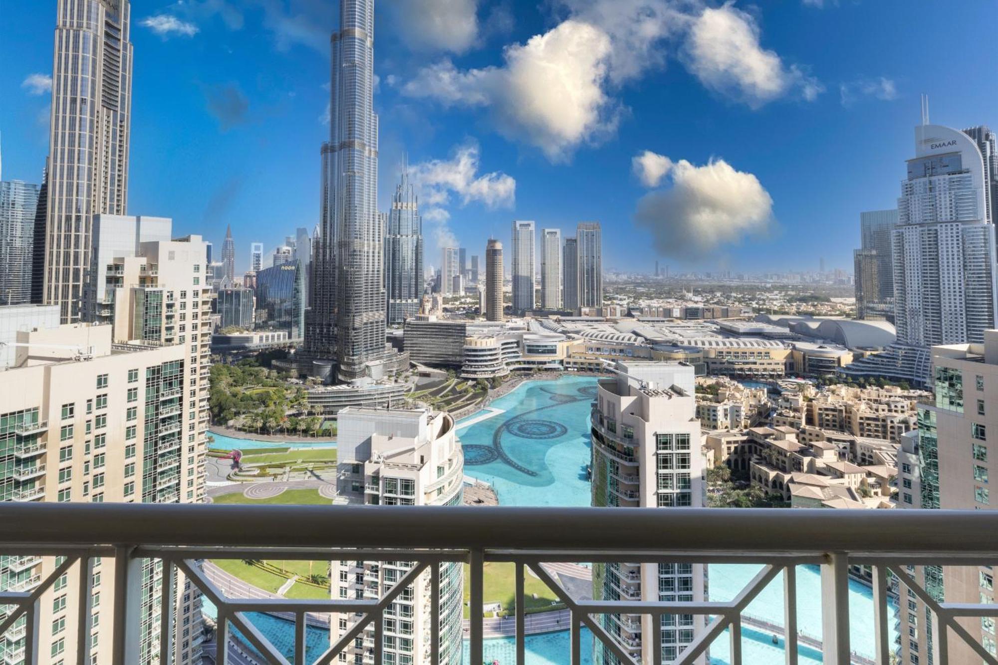 Signature Burj Khalifa View Residence Dubai Luaran gambar